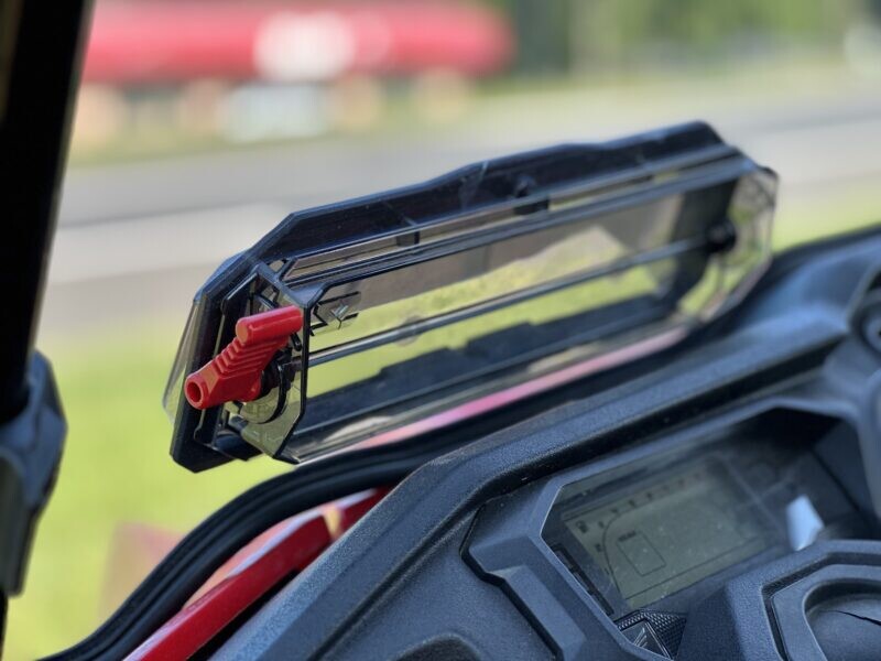 Seizmik Honda Pioneer 1000 Versa Vent Windshield