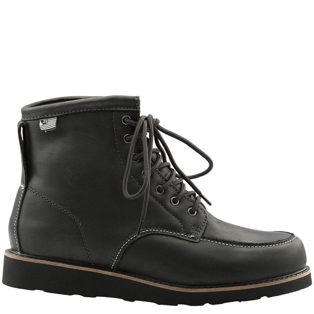 highway-21-journeyman-boots-outside