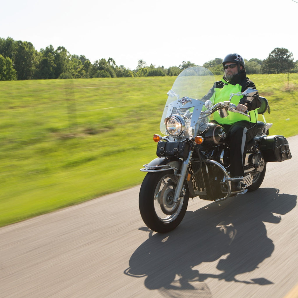 frogg-toggs-road-toad-rain-jacket-lifestyle